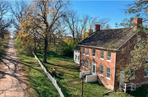 Roadside View of Garfield Inn